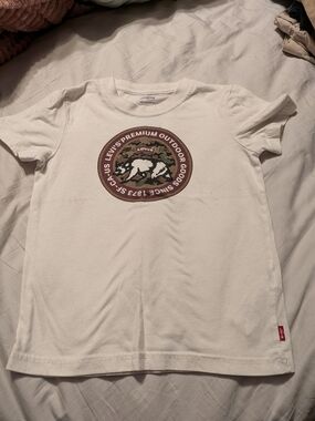 Levi's White Kids Short Sleeve Tee with Brown Bear Logo